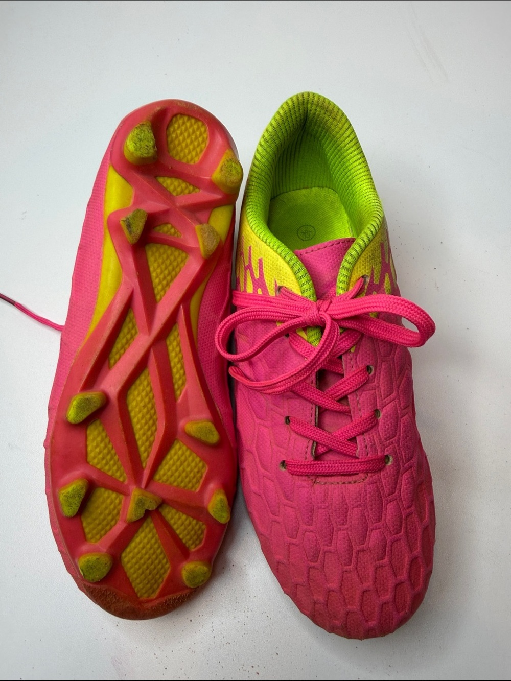 Bright Pink Athletic Cleats Shoes with Neon Yellow Back & Interior Kids size 2 - Picture 10 of 12